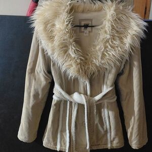 Seventy Beige and White Coat with Faux Fur Collar Womans Size Small